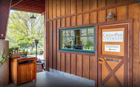 Tiny photo for 818 Slagle Creek Road, Grants Pass, OR 97527 (MLS # 220222959)
