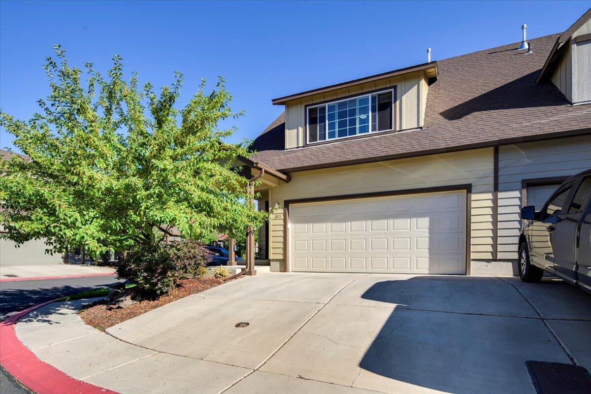 2813 SW Indian Circle
