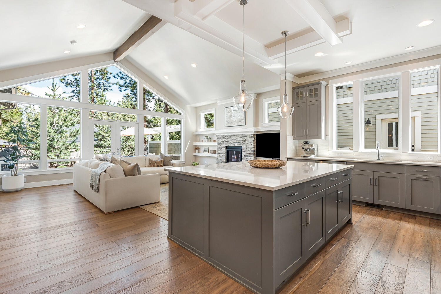 Three Pines Ridge - Residential