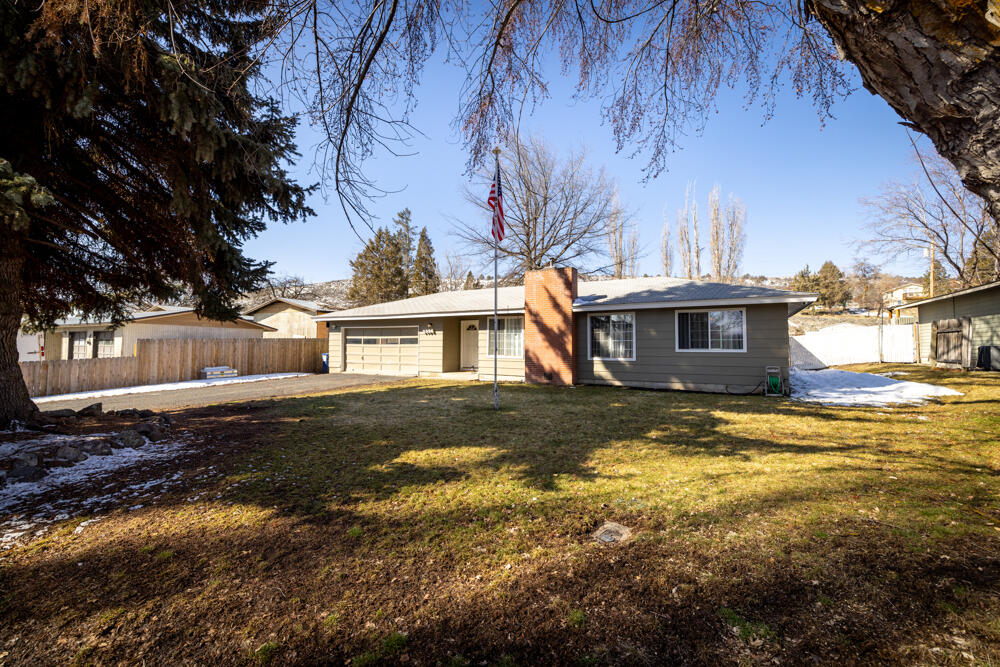 West Hills Homes - Residential