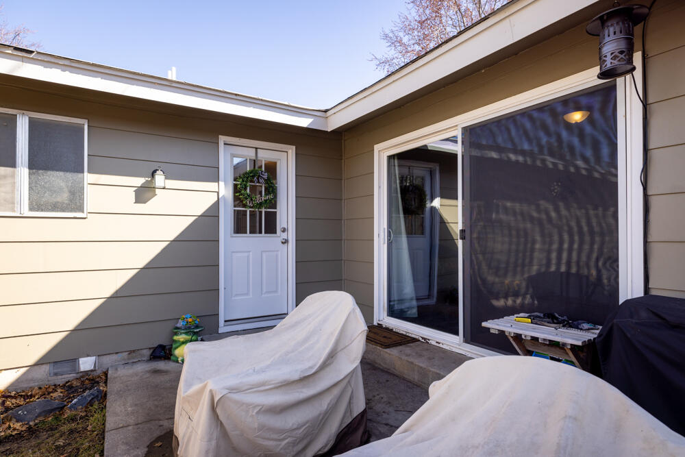 West Hills Homes - Residential