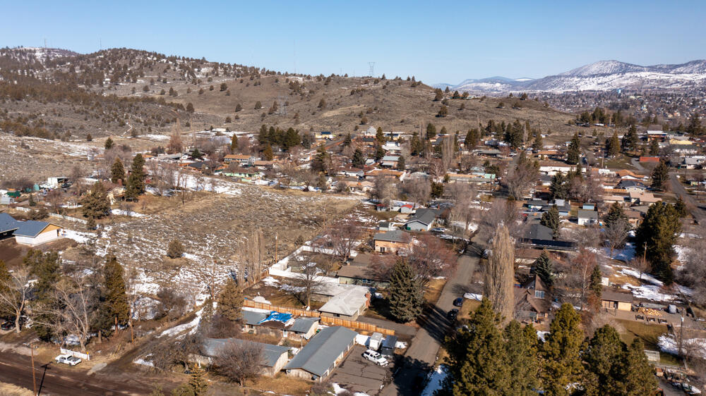 West Hills Homes - Residential