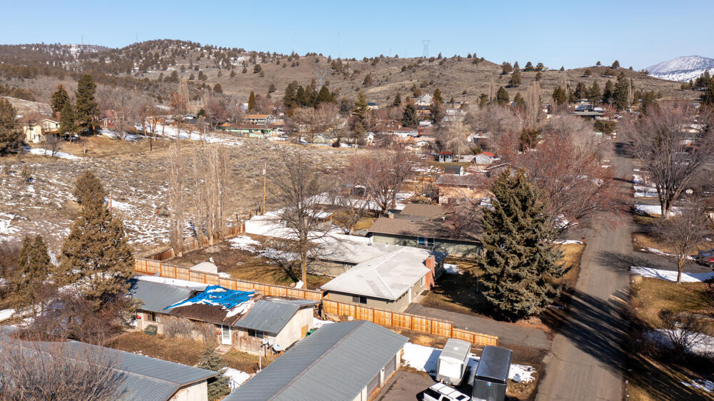 West Hills Homes - Residential