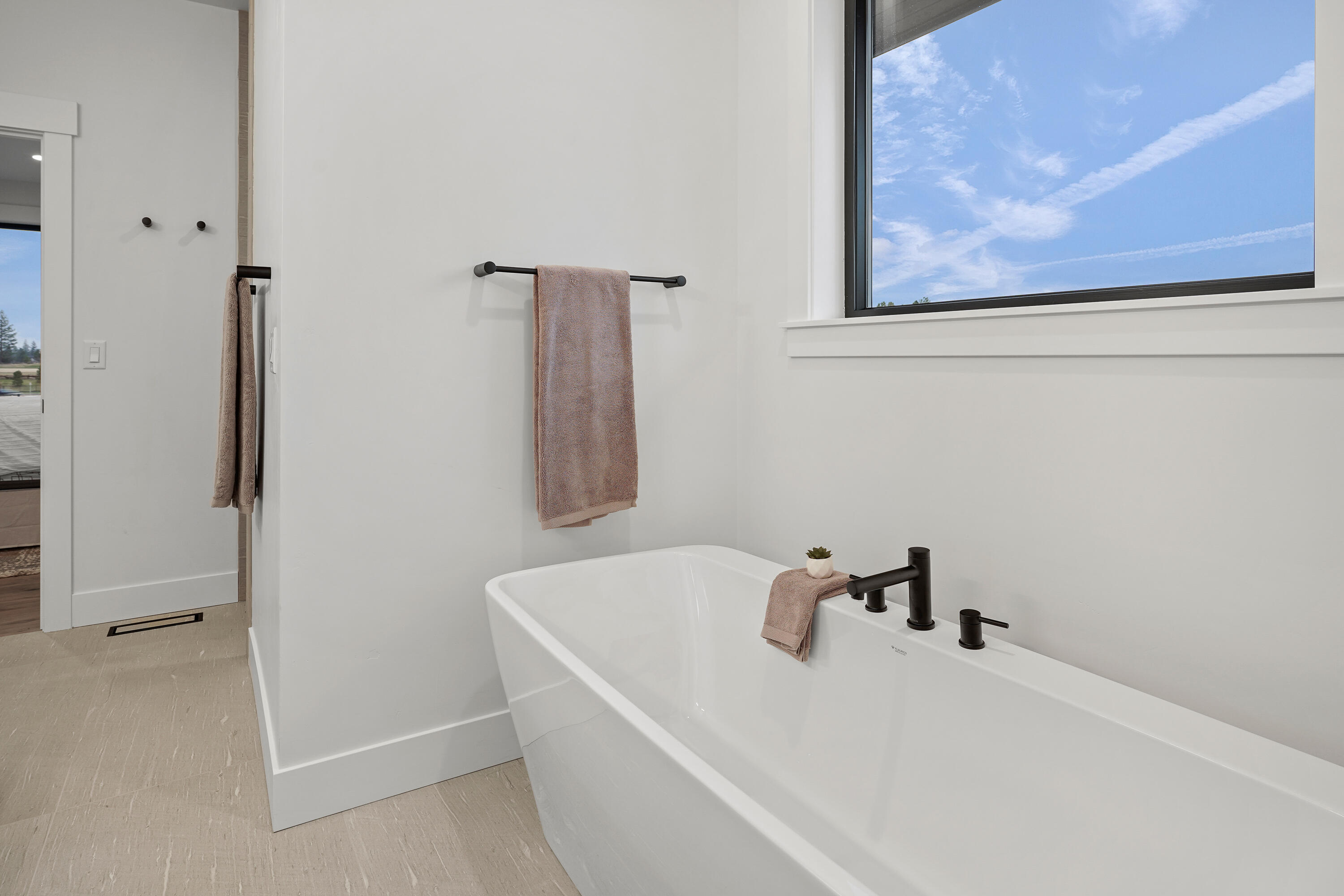 Discovery West Phase 4 - Residential