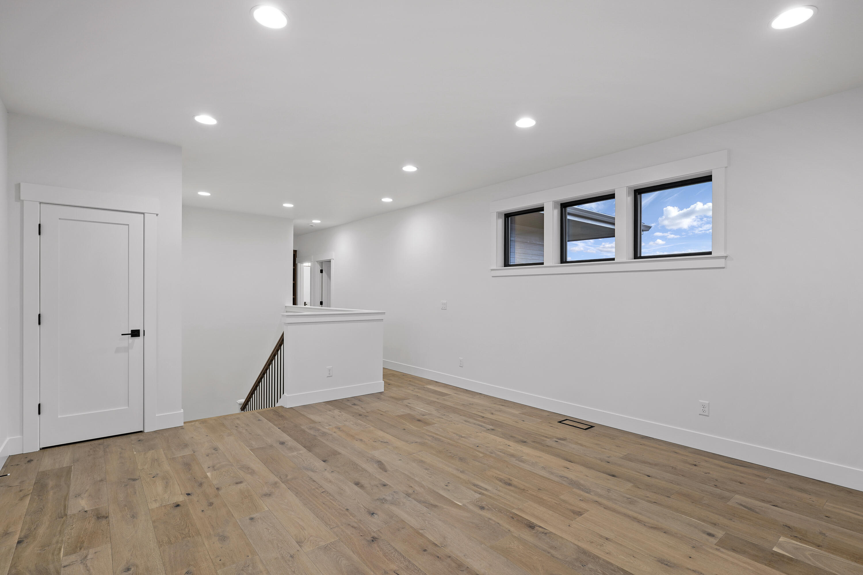 Discovery West Phase 4 - Residential