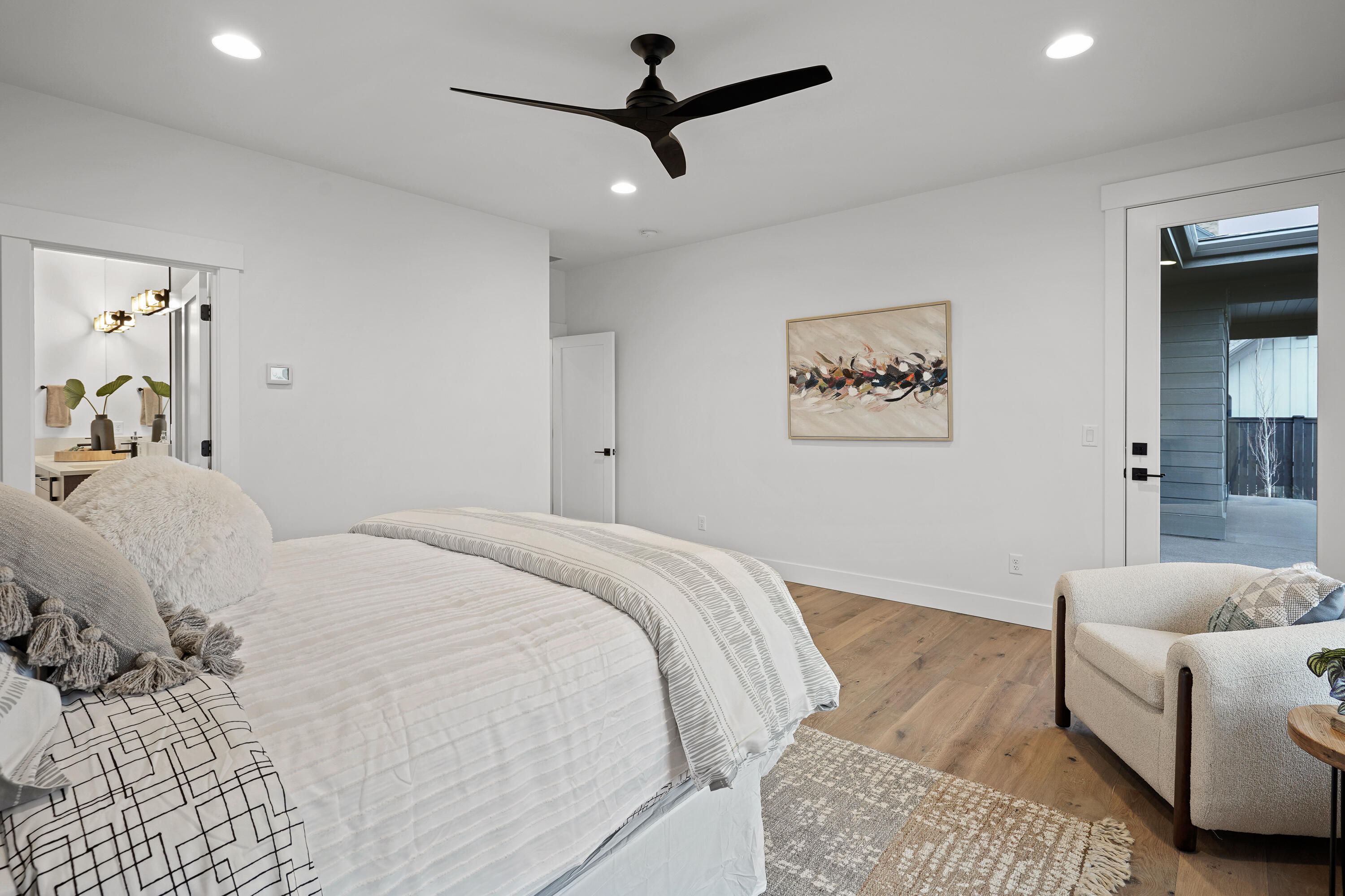 Discovery West Phase 4 - Residential