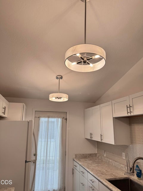 Tiny photo for 1923 Prune Street, Medford, OR 97501 (MLS # 220223828)