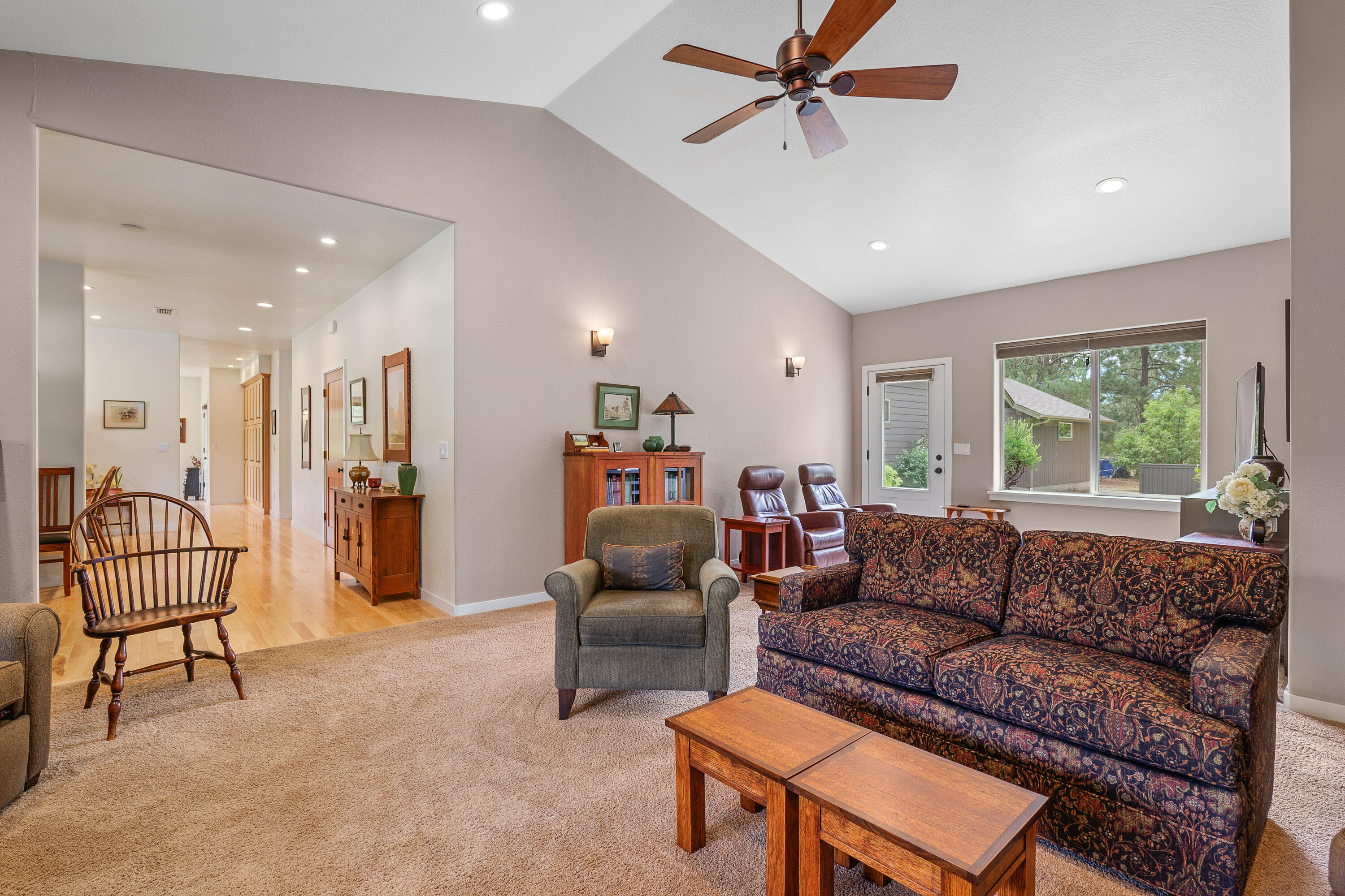 Paradise Valley Estates - Residential