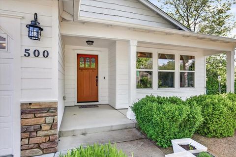 Tiny photo for 500 Antilles Lane, Medford, OR 97501 (MLS # 220220199)