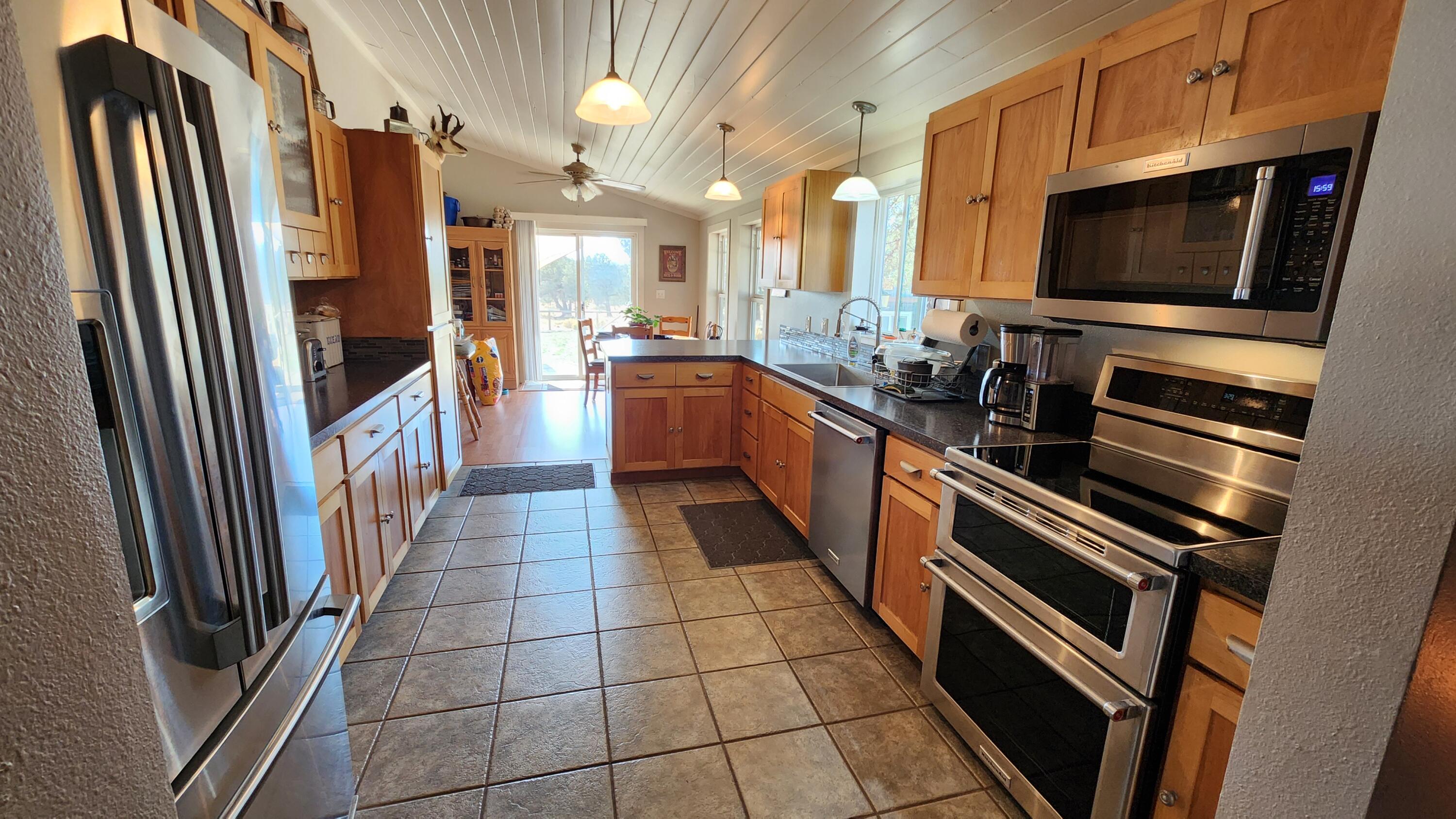 4335 NE 33rd Street