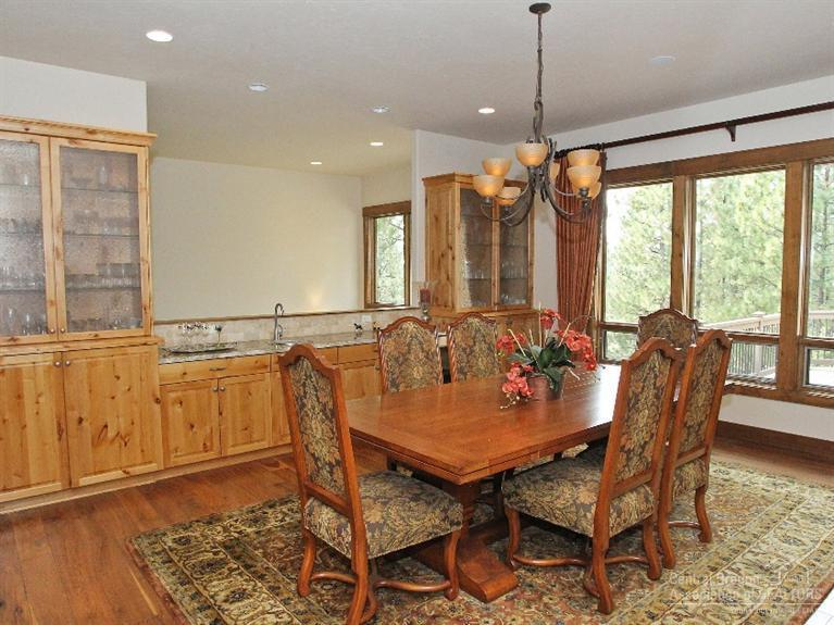 Broken Top - Residential