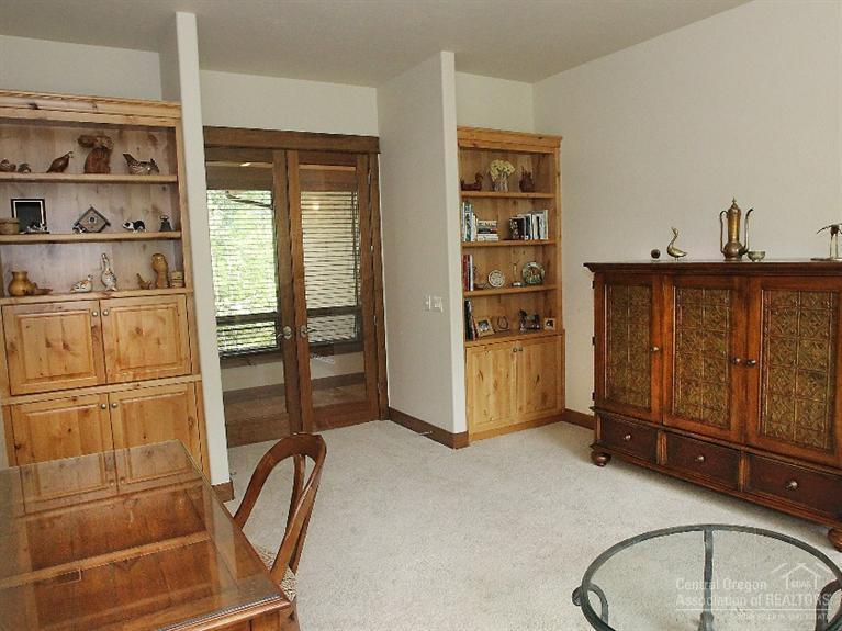 Broken Top - Residential