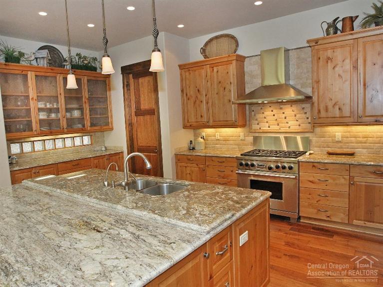 Broken Top - Residential