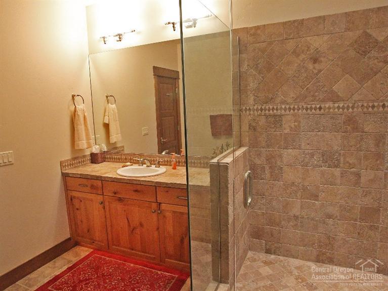 Broken Top - Residential