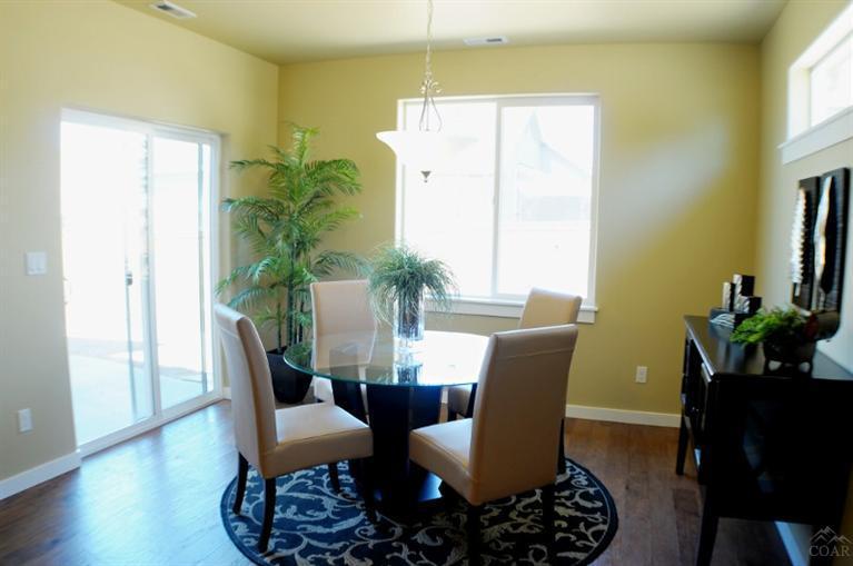 Lawson Crossing - Residential