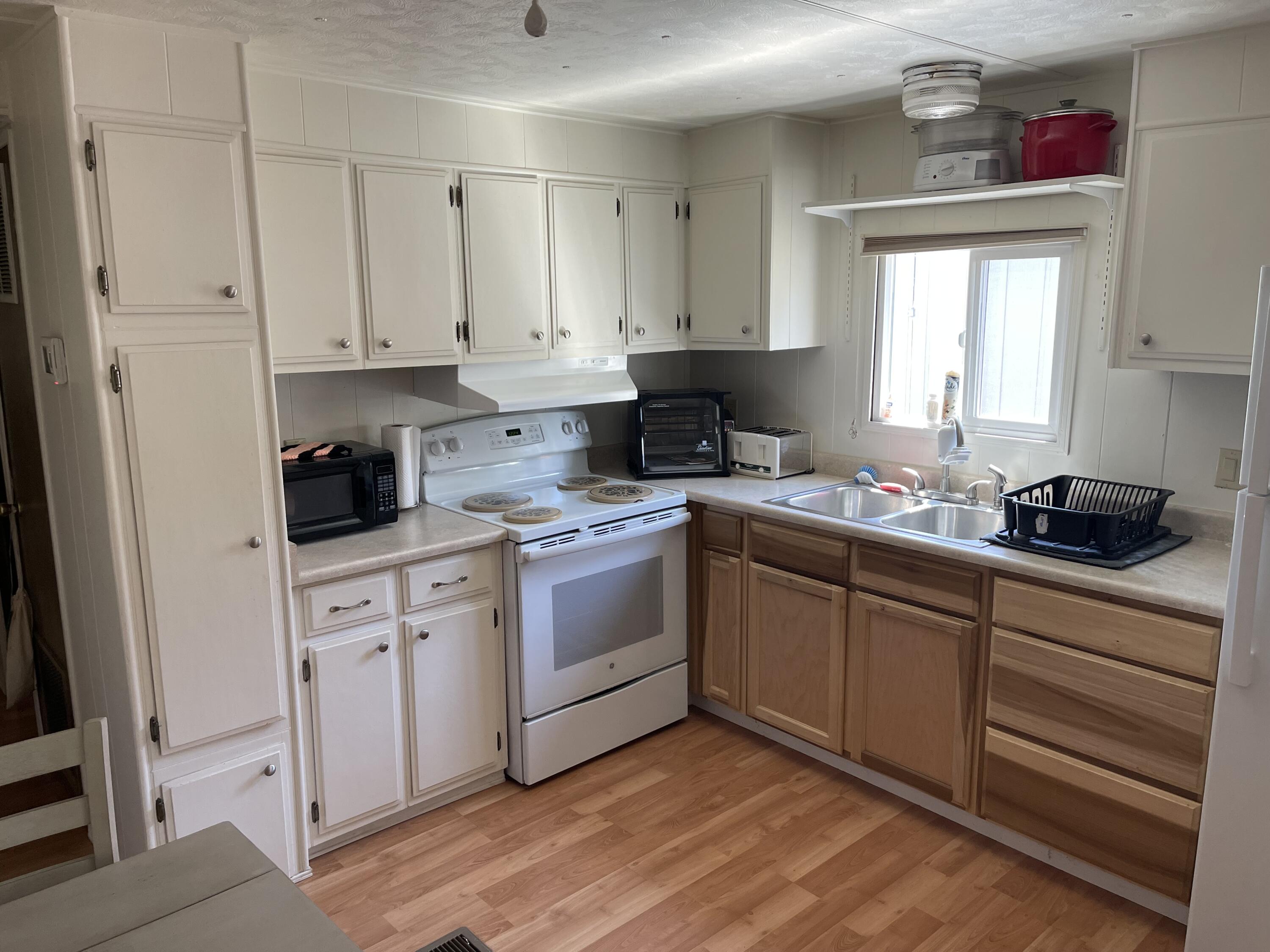 Aspens On The Creek - Residential