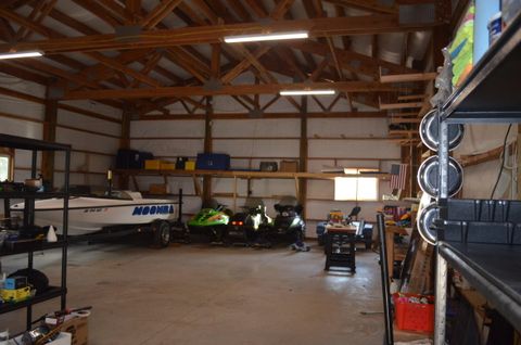 Tiny photo for 132860 Highway 97 N, Crescent, OR 97733 (MLS # 220217037)