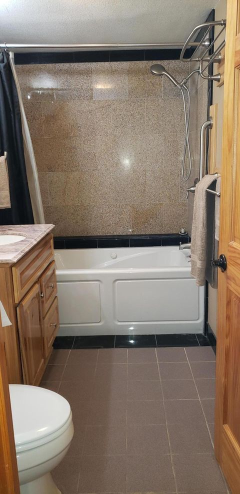 Tiny photo for 132860 Highway 97 N, Crescent, OR 97733 (MLS # 220217037)