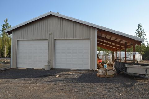 Tiny photo for 132860 Highway 97 N, Crescent, OR 97733 (MLS # 220217037)