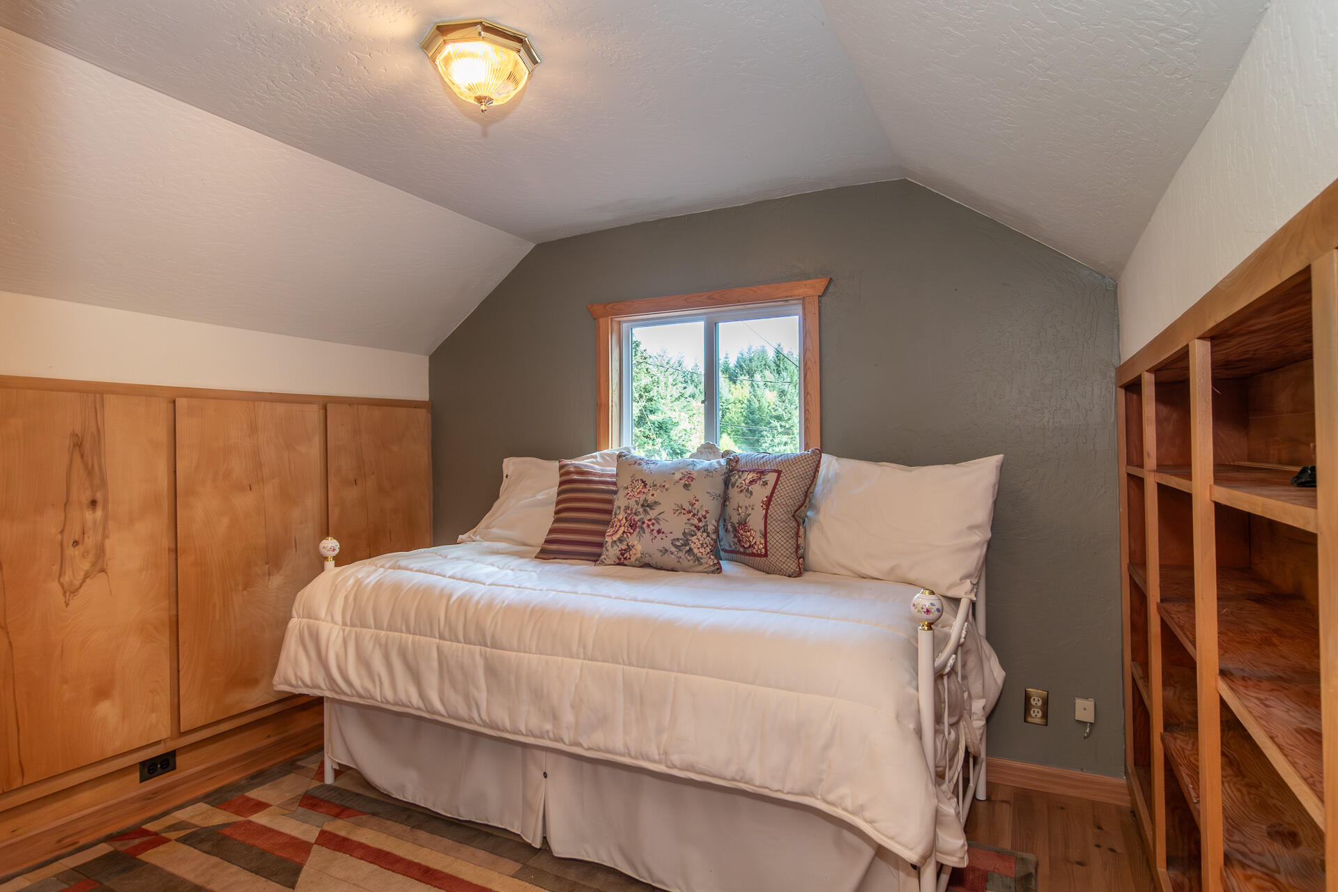 Drain's Addition To Drain - Residential