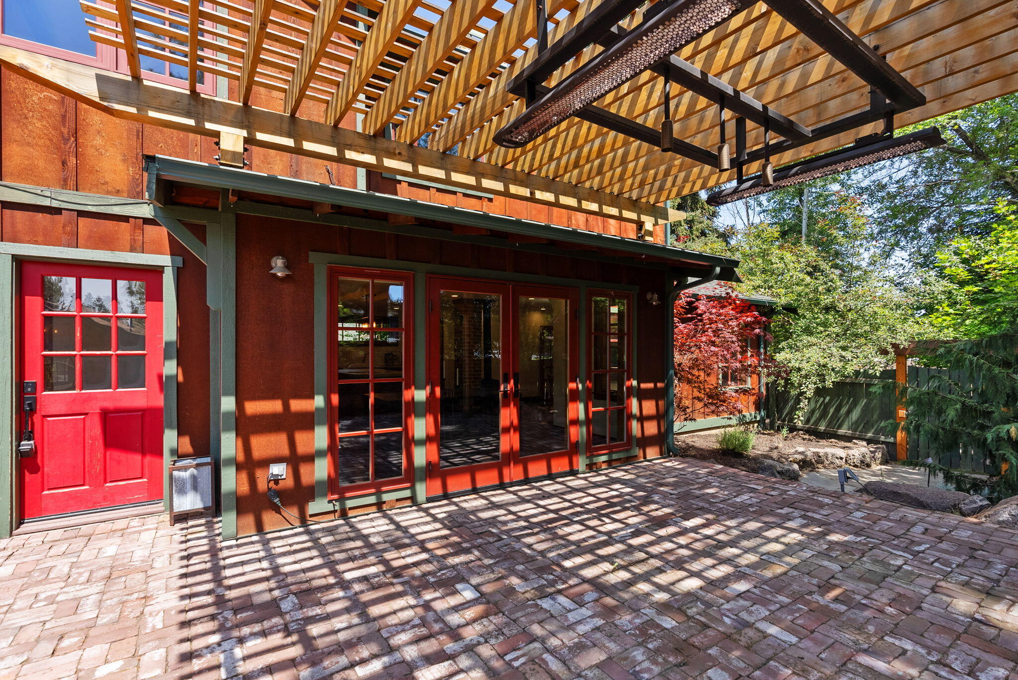 Boulevard - Residential