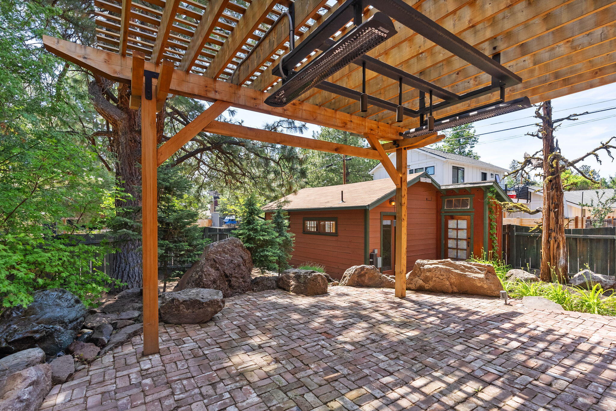 Boulevard - Residential