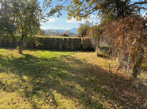 Tiny photo for 200 Clover Lane, Medford, OR 97501 (MLS # 220227042)