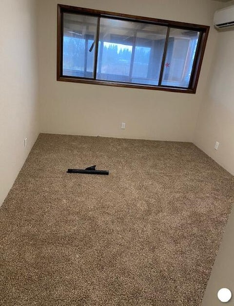 Tiny photo for 200 Clover Lane, Medford, OR 97501 (MLS # 220227042)