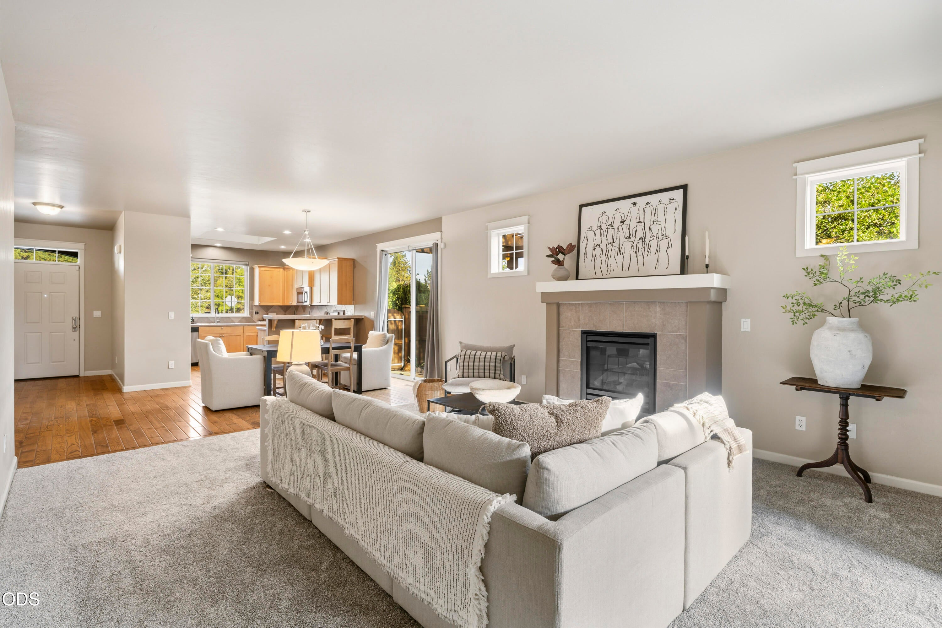 61146 SE Sydney Harbor Drive