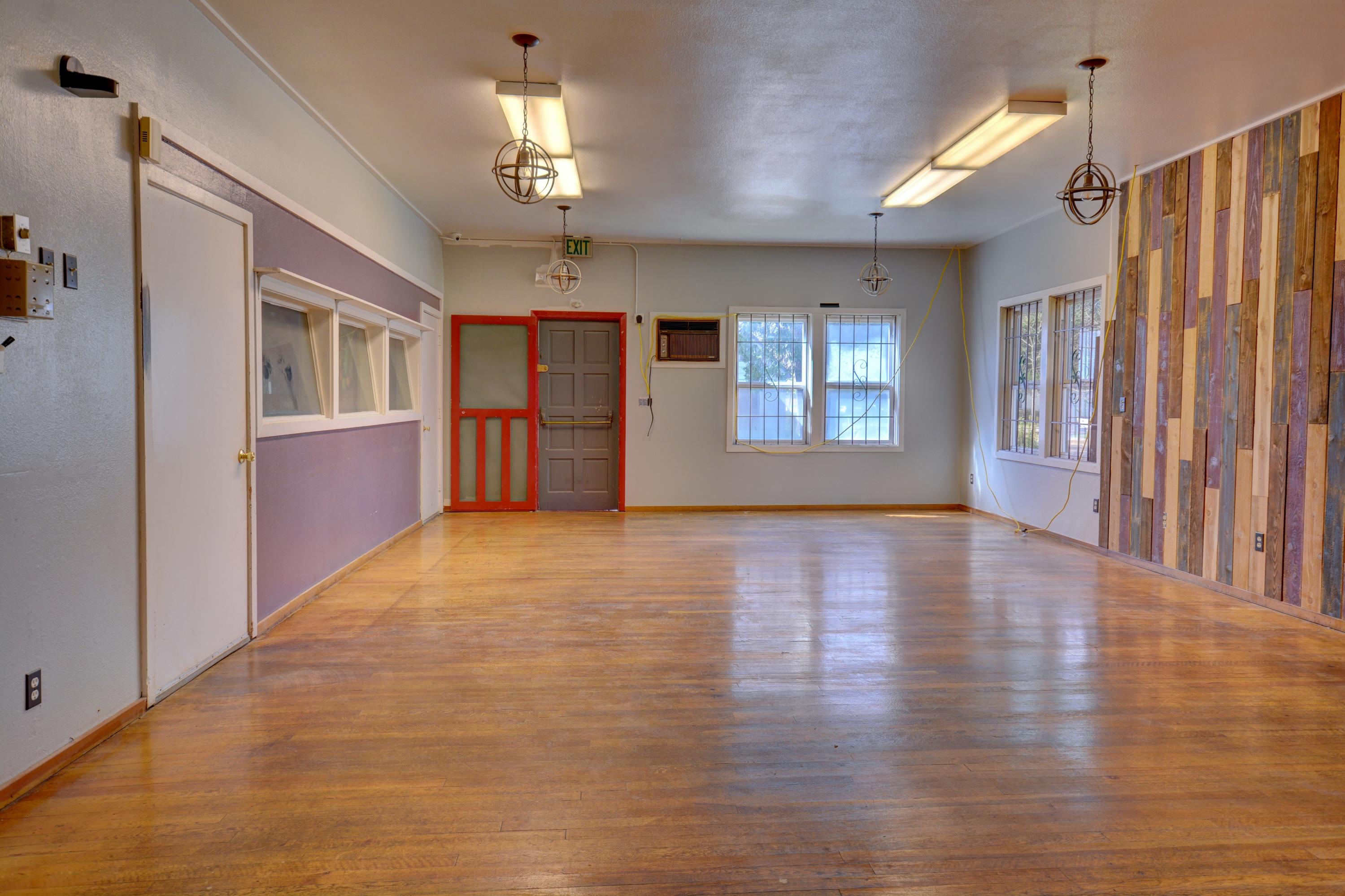 N/A - Commercial Sale