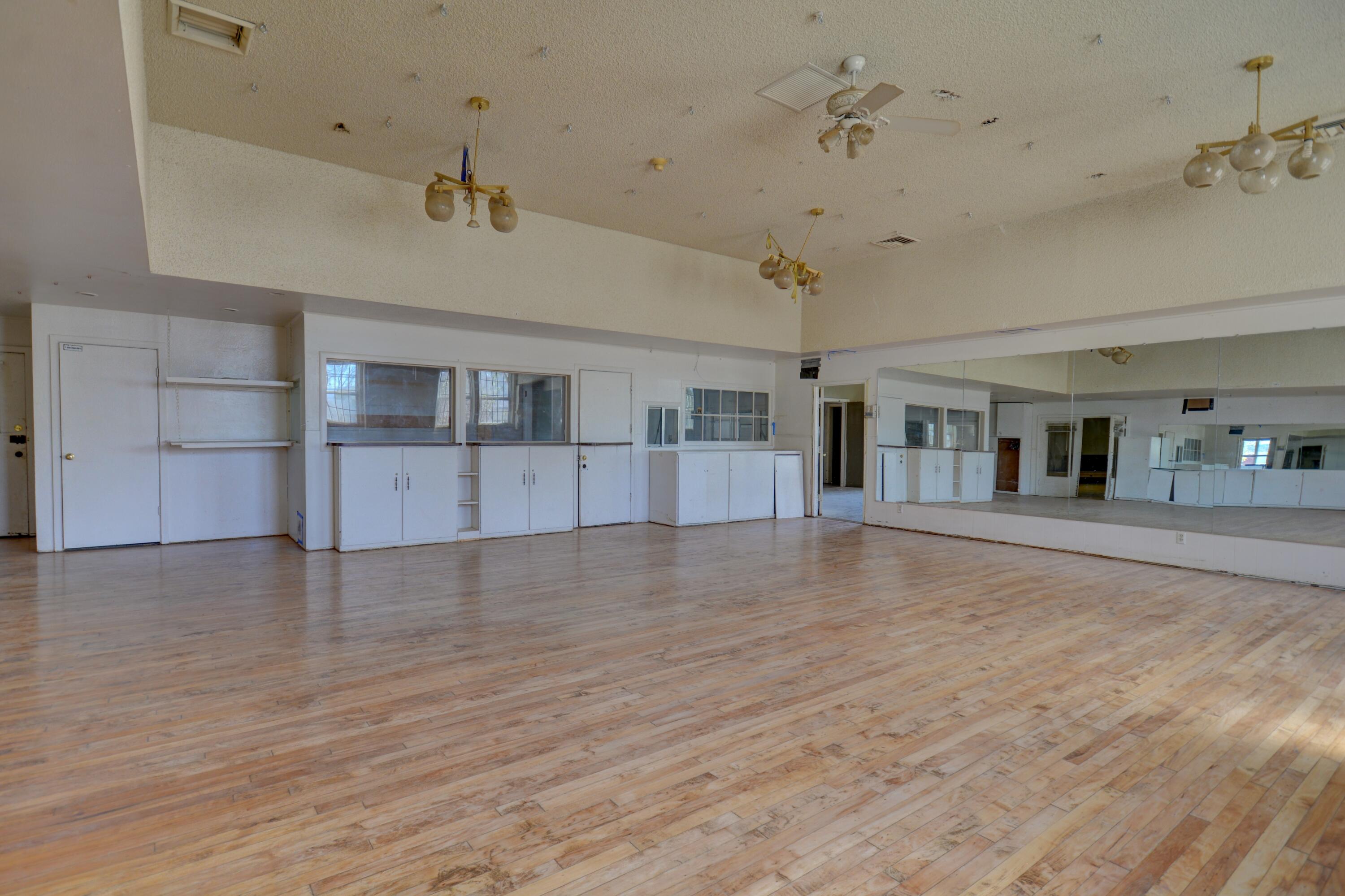 N/A - Commercial Sale