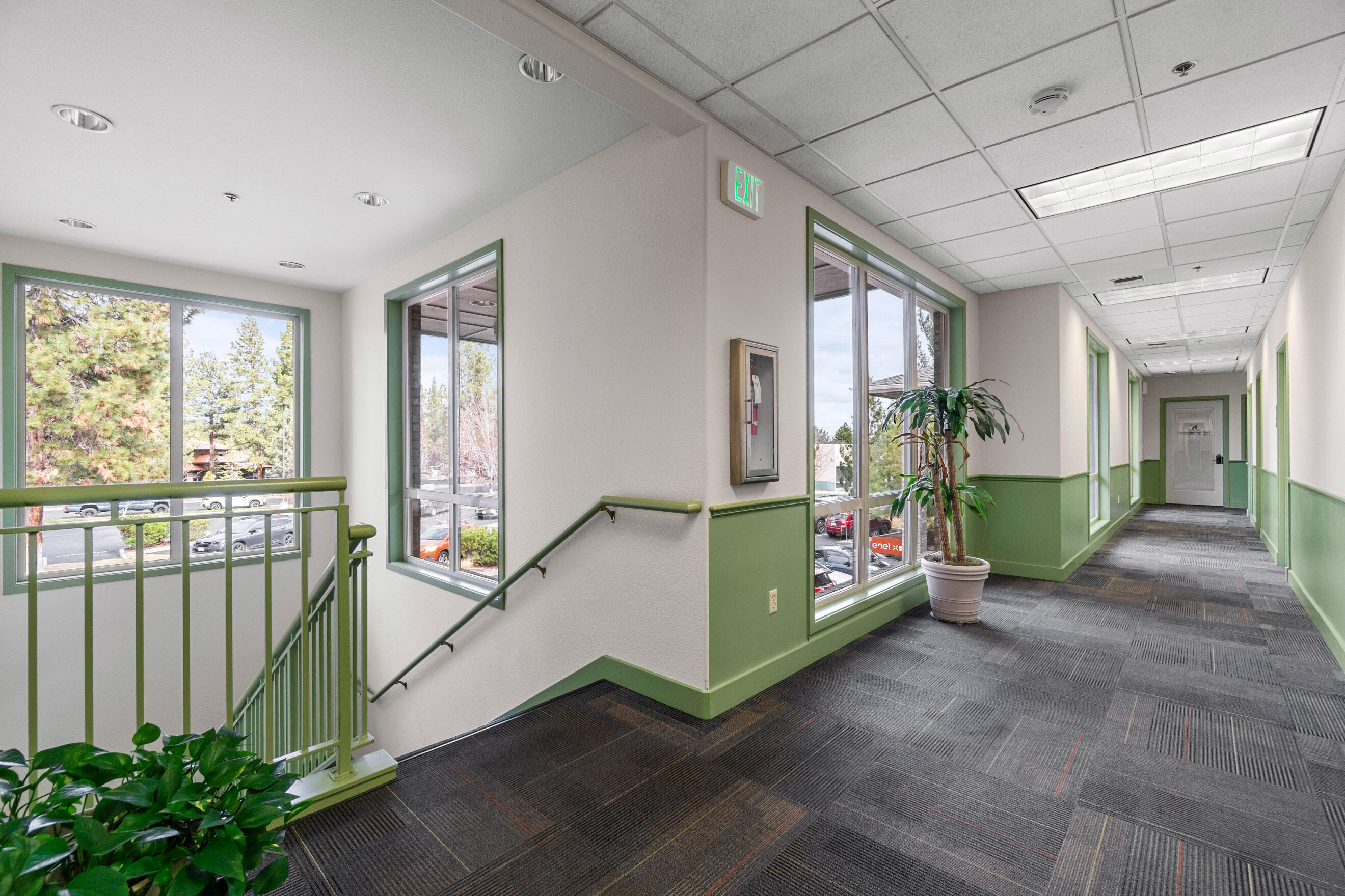 Colorado Point - Commercial Sale