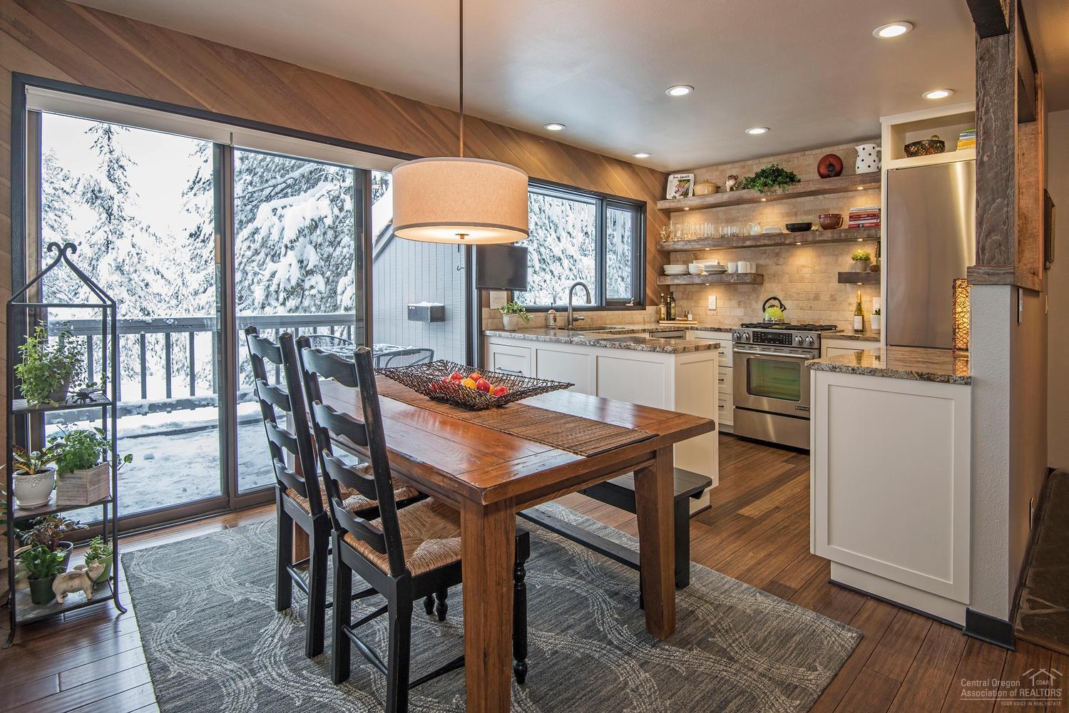 Meadow House - Residential