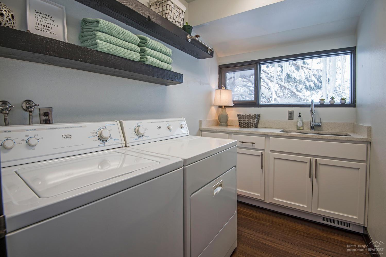 Meadow House - Residential