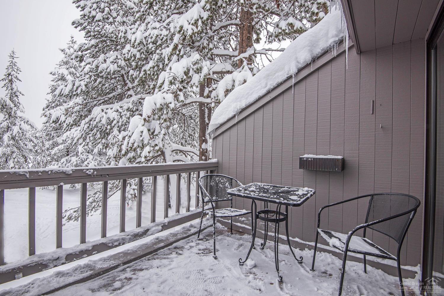 Meadow House - Residential