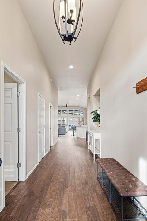 Tiny photo for 8433 Forest Ridge Loop, Redmond, OR 97756 (MLS # 220217601)