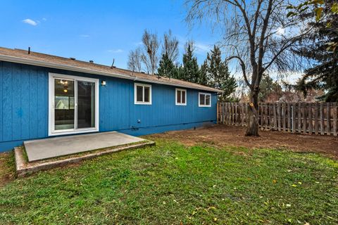 Tiny photo for 2843 NE Purcell Boulevard, Bend, OR 97701 (MLS # 220211896)