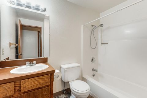 Tiny photo for 2843 NE Purcell Boulevard, Bend, OR 97701 (MLS # 220211896)