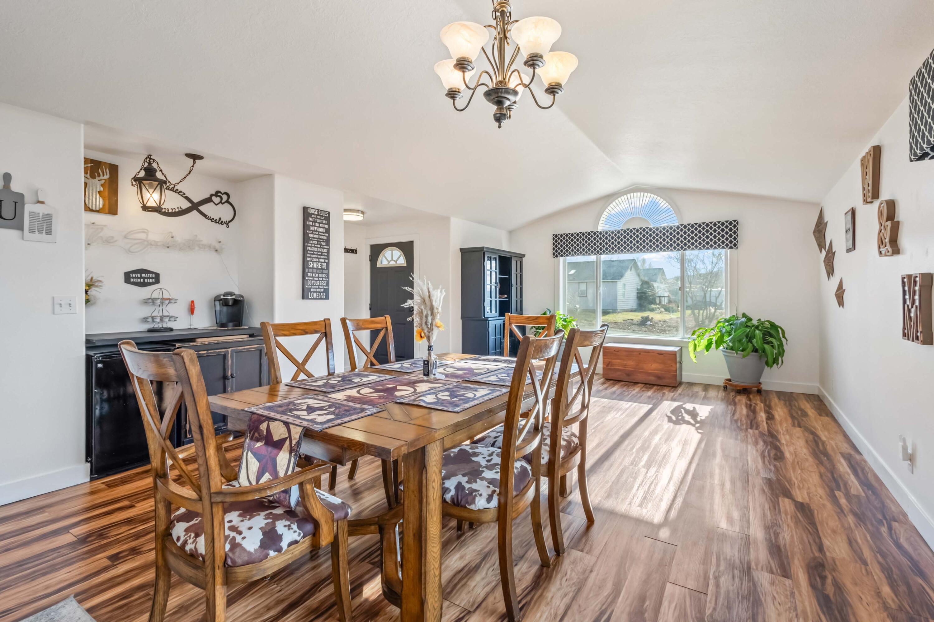 Palisades Estate - Residential