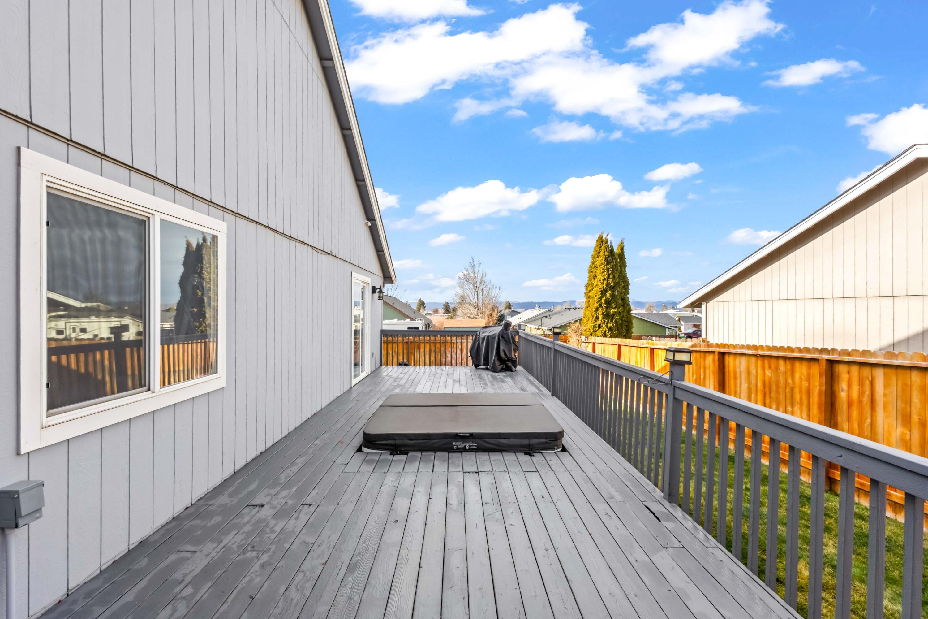 Palisades Estate - Residential