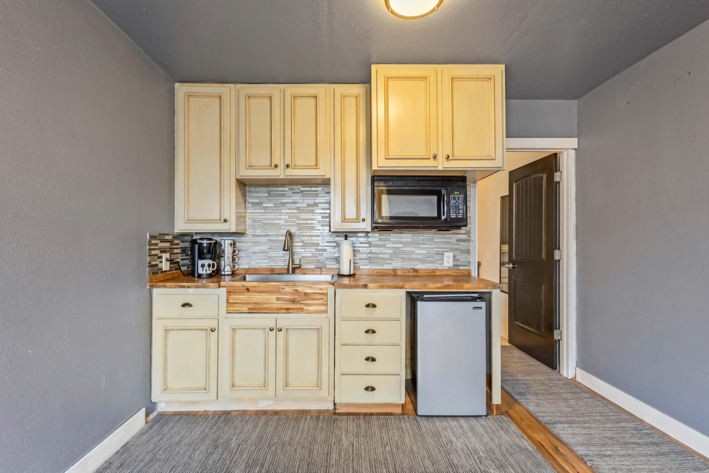 Palisades Estate - Residential