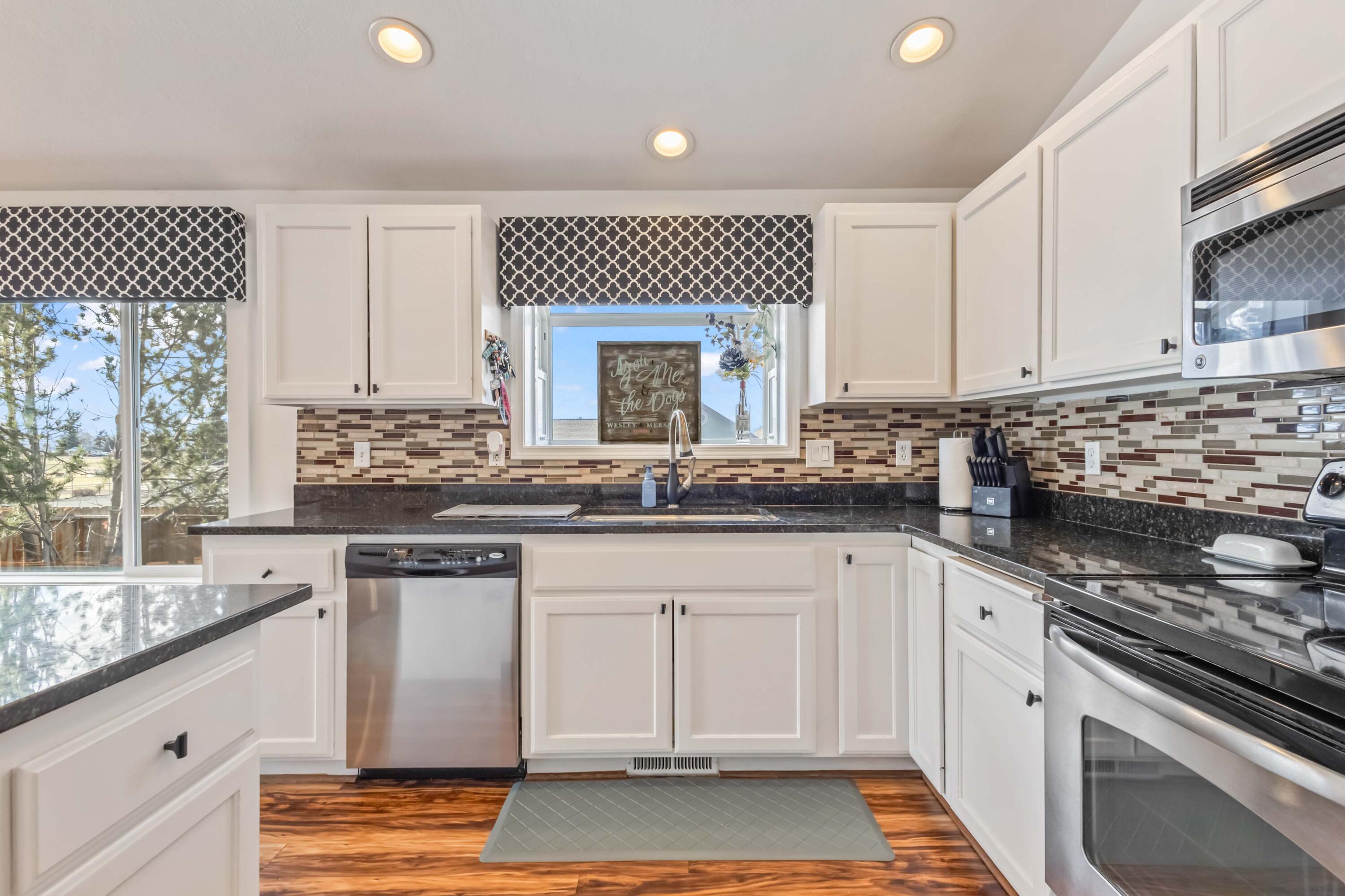 Palisades Estate - Residential