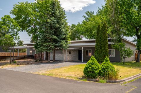 1732 SW Newberry Avenue Redmond OR 97756