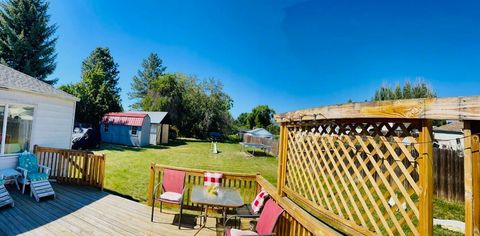 Tiny photo for 3919 Bristol Avenue, Klamath Falls, OR 97603 (MLS # 220212758)