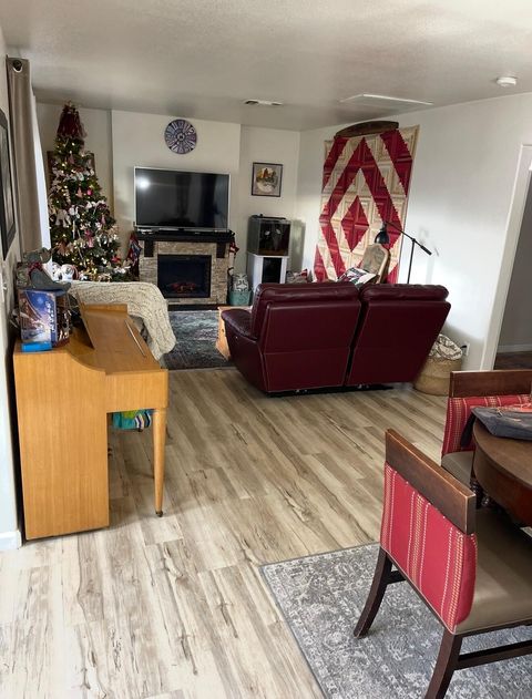 Tiny photo for 3919 Bristol Avenue, Klamath Falls, OR 97603 (MLS # 220212758)