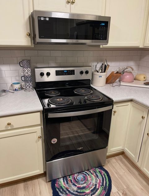 Tiny photo for 3919 Bristol Avenue, Klamath Falls, OR 97603 (MLS # 220212758)