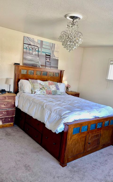 Tiny photo for 3919 Bristol Avenue, Klamath Falls, OR 97603 (MLS # 220212758)