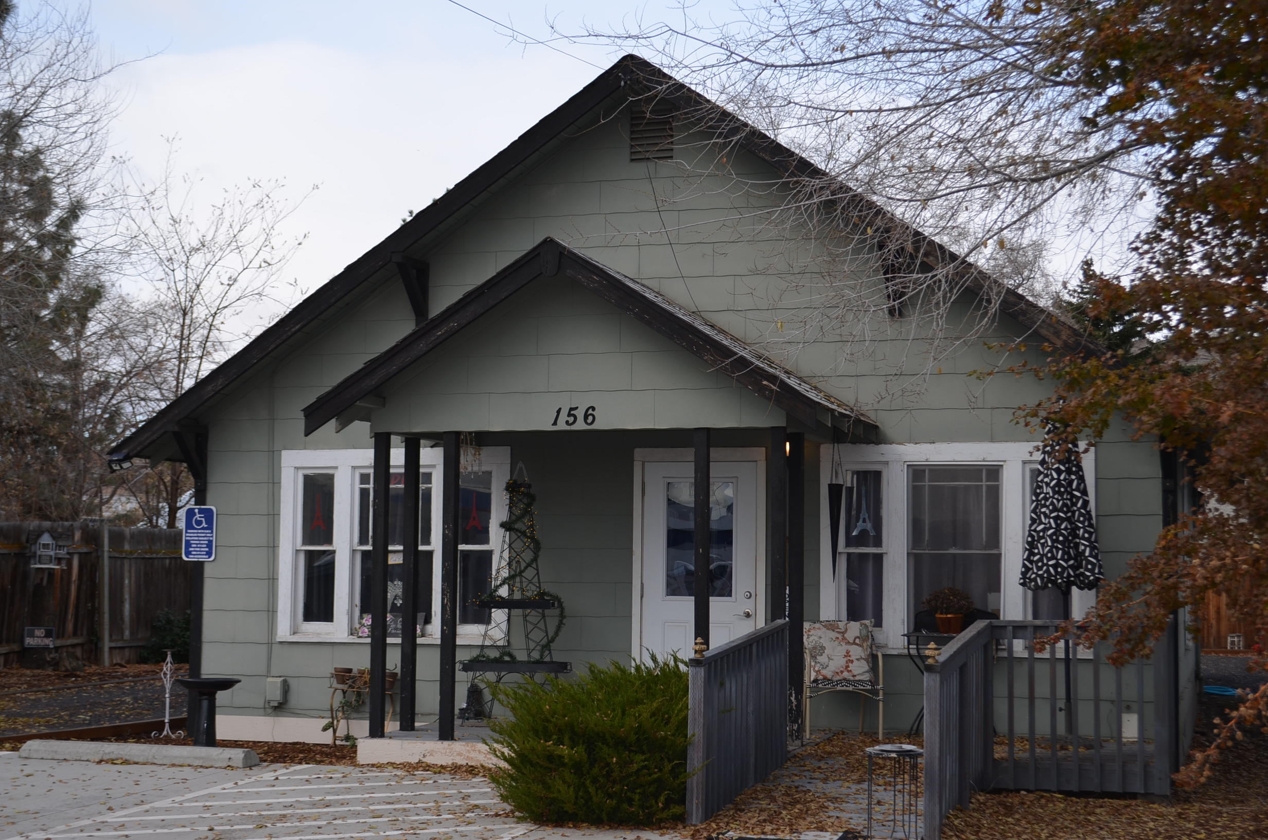 Palmain - Commercial Sale