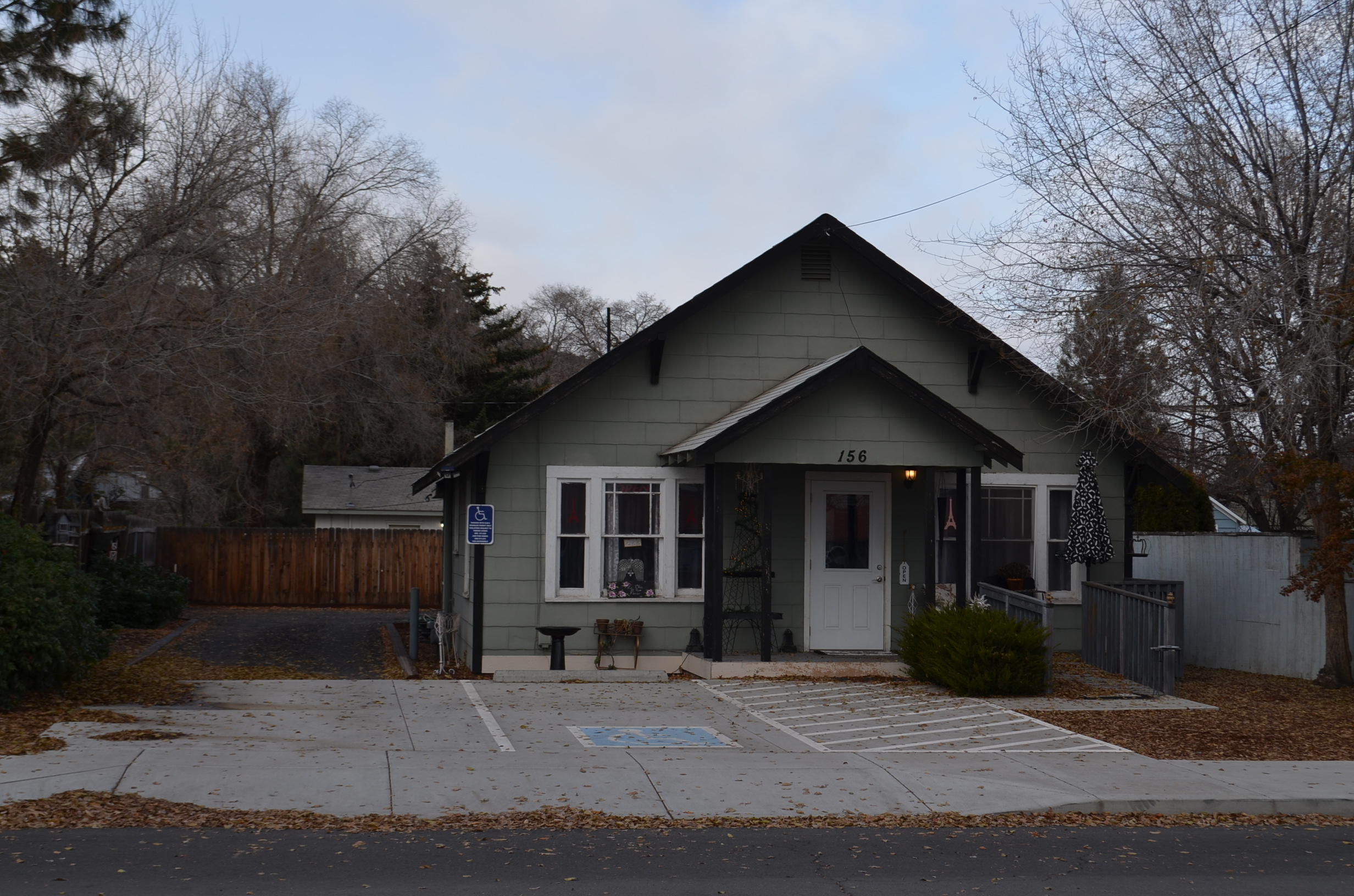 Palmain - Commercial Sale