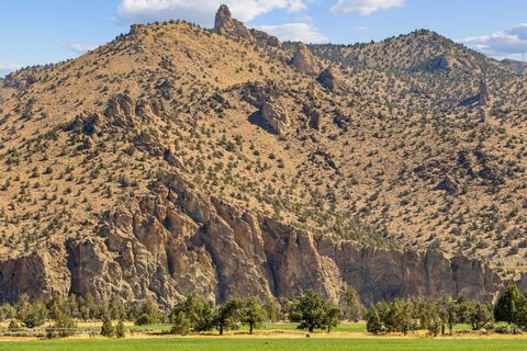 Tiny photo for 711 NE Good Pasture Loop #LH 43, Terrebonne, OR 97760 (MLS # 220219039)